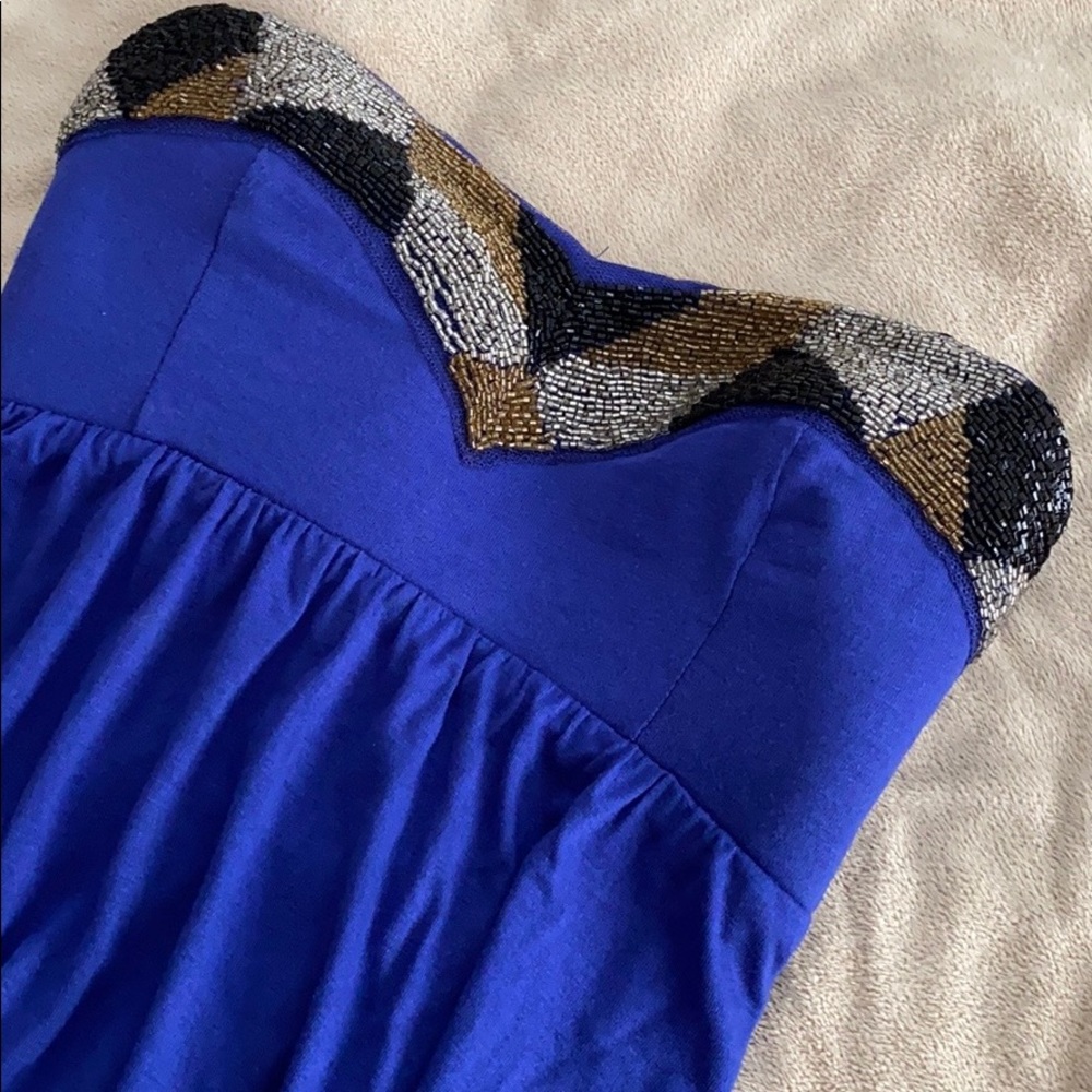 2b Bebe XS Blue dress black silver& gold beads neckline hi low hem soft fabric